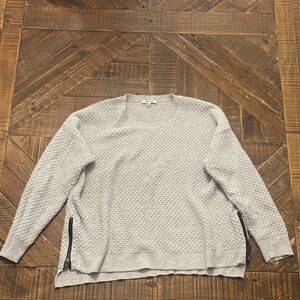 Madewell Light Gray Textured Knit women’s Sweater
